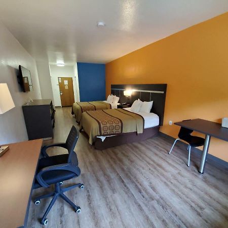 Days Inn By Wyndham Lexington Zewnętrze zdjęcie