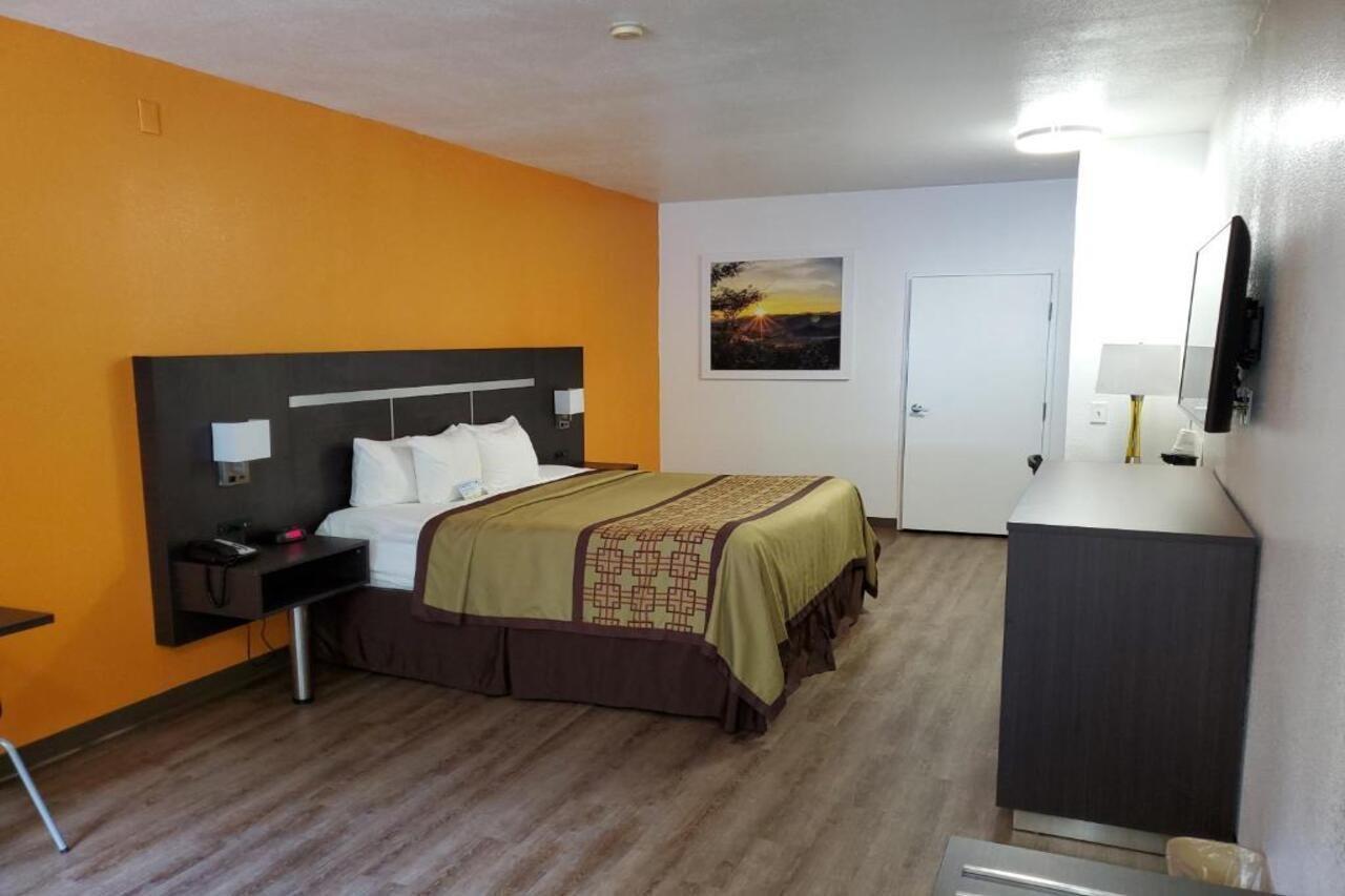 Days Inn By Wyndham Lexington Zewnętrze zdjęcie