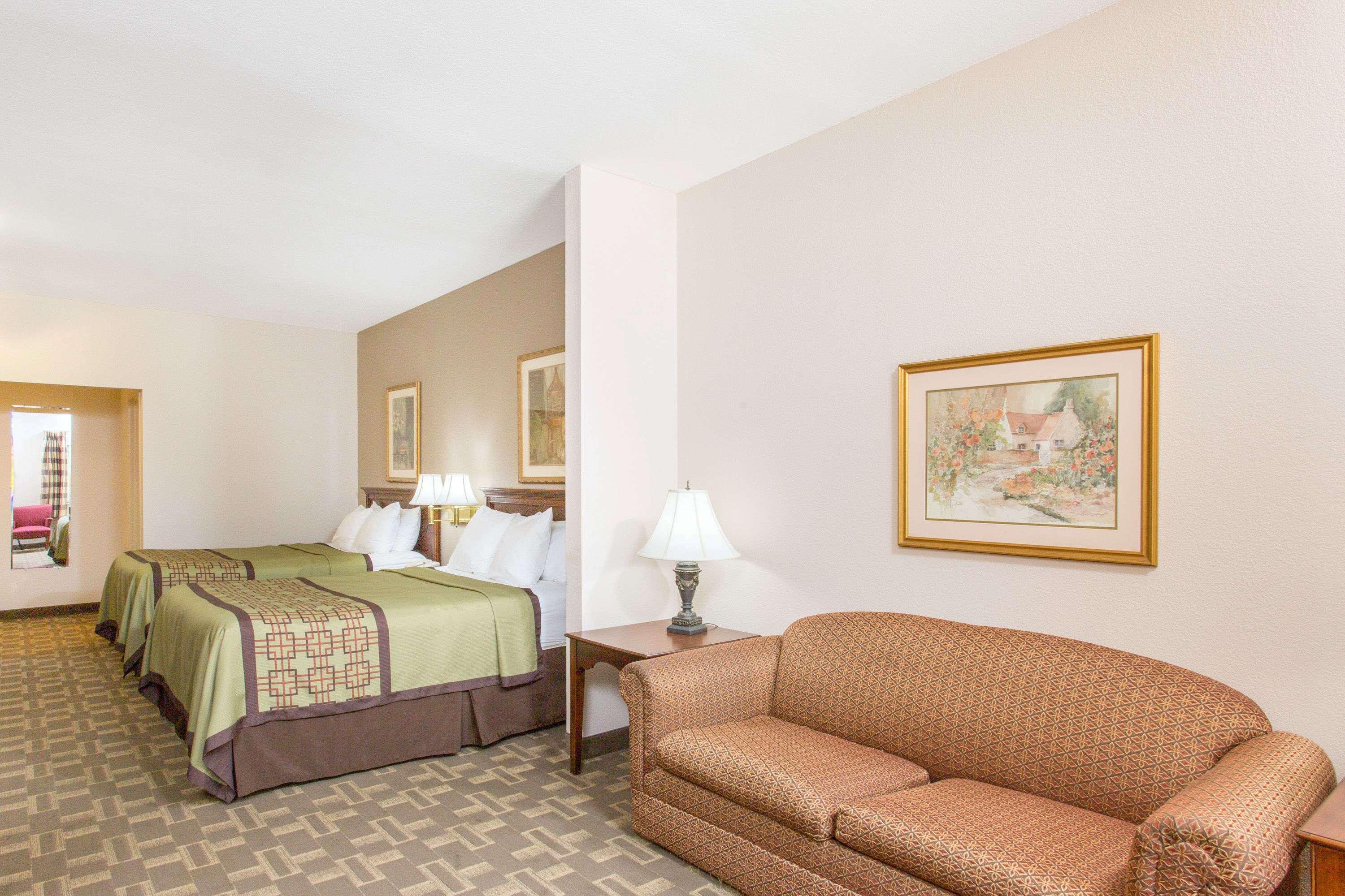 Days Inn By Wyndham Lexington Zewnętrze zdjęcie